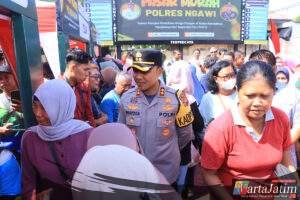 Polres Ngawi Gelar Pasar Murah Masyarakat Sumringah