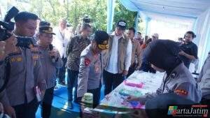 Cek Kesiapan Arus Mudik Pelabuhan Merak, Kapolri, Panglima hingga Menko PMK Patroli Naik Heli