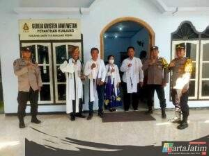 Polisi Kawal Perayaan Paskah, Ibadah di Kediri Berjalan Kondusif