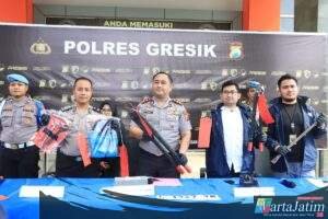 Polres Gresik Amankan Komplotan Residivis Pencuri Kabel PLN Lintas Daerah