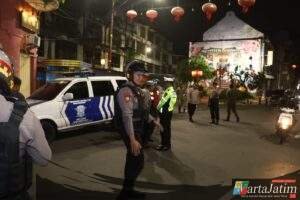 Polres Tanjungperak Gelar Patroli Skala Besar Antisipasi Kriminalitas dan Balap Liar