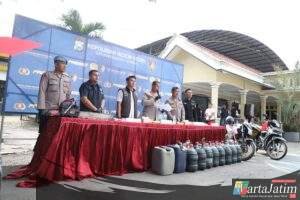 Penebangan Liar dan Penyelewengan BBM Subsidi,  berhasil diungkap Polres Kediri