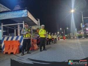 Polres Kediri Kota Gelar Patroli Skala Besar KRYD, Antisipasi Gangguan Kamtibmas hingga Dini Hari