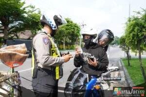 ETLE Handheld Beroperasi , Kapolres sampaikan Pelanggaran Kasat Mata Masih Dominan