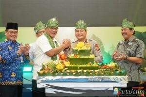 Berkunjung ke Mapolda Riau, Menteri Lingkungan Hidup Dorong Replikasi Green Policing Secara Nasional