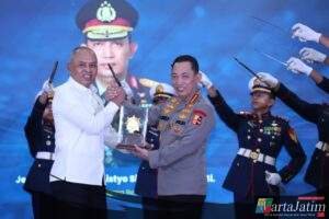 Kapolri Terima Adhi Bhakti Senapati, Jadi Motivasi Perkuat Sinergi Keamanan Siber