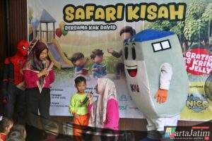 Hadirkan Keceriaan di “Safari Kisah Kak David”, KAI Daop 7 Madiun Intensifkan Edukasi Keselamatan “BERTEMAN” kepada Masyarakat
