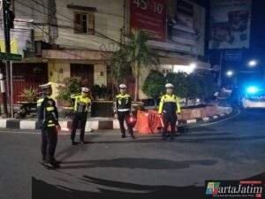 Ratusan Massa Konvoi Rayakan HUT Persik Ke-76, Satlantas Polres Kediri Kota Lakukan Pemantauan Intensif