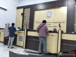 Pelayanan Satpas SIM Satlantas Polres Kediri Kota Diapresiasi Masyarakat,Cepat Dan Mudah Juga Ramah!