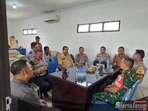Satlantas Polres Kediri Kota Koordinasi Rekayasa Pengalihan Arus Lalu Lintas di Kantor Kelurahan Kaliombo