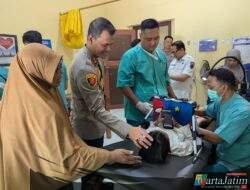 Polri Untuk Masyarakat : Polres Probolinggo Kota Gelar Khitan Gratis Sambut Hari Bhayangkara ke-80