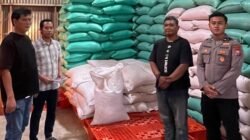 Polres Pelabuhan Tanjungperak Bantu Petani Distribusikan Jagung Hasil Panen ke Bulog