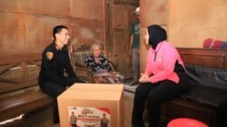 “80 Tahun Mengabdi, Polri untuk Masyarakat”, Kapolres Kediri Kota dan Taruna Akpol Gelar Bakti Sosial di Desa Kanyoran