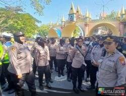 Polres Pelabuhan Tanjungperak Libatkan 696 Personel Kawal Pengesahan Warga Baru PSHT di Surabaya
