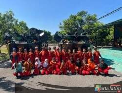 Serunya Outing Class SDN Sukorejo 1 Ngasem: Dari Edukasi Satwa Hingga Jajal Tank Tempur Brigif 16