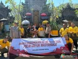 Bersih Rumah Ibadah, Perkuat Kebersamaan: Bhakti Bhayangkara Polres Kediri Kota Sambut HUT Bhayangkara ke-80