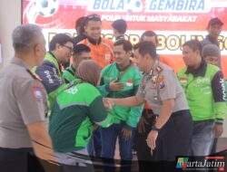 Polres Probolinggo Perkuat Silaturahmi, Ajak Mahasiswa dan Komunitas Ojol Nobar Piala Dunia