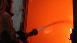 Diduga Korsleting Listrik, Rumah Warga di Semen Kediri Hangus Terbakar, Kerugian Capai Rp250 Juta