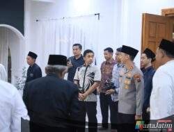 Kapolres Kediri Kota Hadiri Haul Akbar 2026 Ponpes Al Falah Ploso, Ribuan Jamaah Padati Pendopo Pesantren