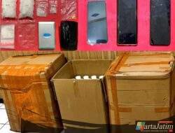 Polres Nganjuk Amankan Dua Tersangka Pengedar Narkoba Lintas Daerah dan 210,03 gram Sabu