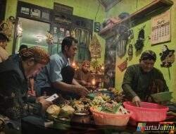 Nguri-Uri Budaya Jawa Lewat Doa, Tradisi Dinten Ngasuro di Kediaman Bayan Turkan Susuhan Pemersatu Lintas Desa