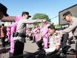 Upacara Korp Rapor Warnai Jelang Hari Bhayangkara ke-80, Penghargaan atas Dedikasi dan Kinerja Personel