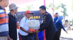 Polres Ngawi Salurkan 500 Paket Sembako untuk Masyarakat di Bringin