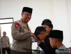 Revitalisasi Masjid Panggilan Sujud, Wakapolri Berbagi Kebahagiaan Bersama Anak-Anak Yatim