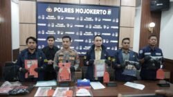 Polres Mojokerto Ungkap Kasus Penipuan Modus Uang Gaib, Dua Tersangka Diamankan di  Malang