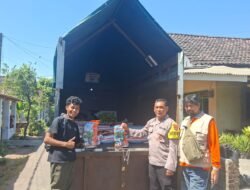 Bhabinkamtibmas Polsek Grogol Kawal Penyaluran Benih Jagung, Dukung Ketahanan Pangan Nasional