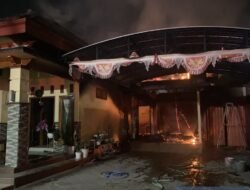 ​Ketika Amarah Tak Menyelesaikan Luka: Rumah Kediri Diduga Dibakar Mantan, Kerugian Tembus Rp 1 Miliar