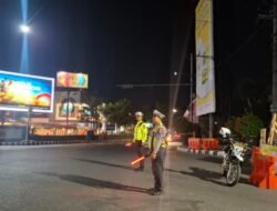 Konser Ari Lasso Sukses Guncang GOR Jayabaya, Satlantas Polres Kediri Kota Kawal Kelancaran Lalu Lintas