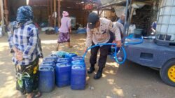 Polres Pasuruan Sulap Mobil Patroli Jadi Pengangkut Air Bersih untuk Warga Terdampak Kekeringan