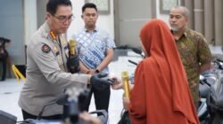 Polda Jatim Kembalikan Mobil dan Motor Hasil Ungkap Kasus Curanmor kepada Para Korban Tanpa Biaya