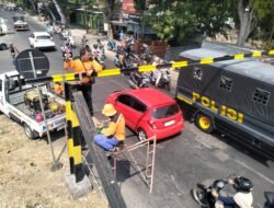 Portal Pembatas Ketinggian Kembali Ditabrak Kendaraan, KAI Daop 7 Madiun Ingatkan Pengemudi Utamakan Keselamatan