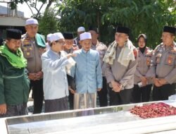 Sinergi Spiritual, Kapolres Pelabuhan Tanjung Perak Ziarah Wali di Surabaya