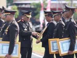 Maknai HUT ke-81 RI, Polda Jatim Tekankan Pelayanan Terbaik untuk Masyarakat