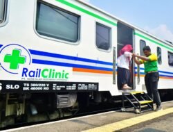 Rail Clinic KAI Daop 7 Hadir di Stasiun Geneng, Warga Dapat Layanan Kesehatan Gratis