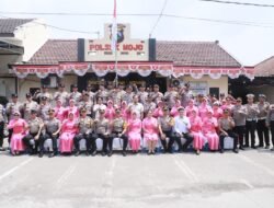 Kunjungan Kerja ke Polsek Mojo dan Pesantren, AKBP Wisnu: Bhabinkamtibmas Jadi Wajah Polri, Pelayanan Humanis Harus Dikedepankan