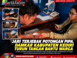 Jari Terjebak Potongan Pipa, Damkar Kabupaten Kediri Turun Tangan Bantu Warga