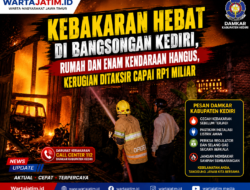Kebakaran Hebat di Bangsongan Kediri, Rumah dan Enam Kendaraan Hangus, Kerugian Ditaksir Capai Rp1 Miliar