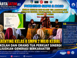 Parenting Kelas 8 SMPN 2 Mojo Kediri, Sekolah dan Orang Tua Perkuat Sinergi Wujudkan Generasi Berkarakter