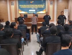 Pastikan Integritas Personel, Satresnarkoba Polres Kediri Jalani Tes Urine