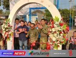 Kapolres Kediri Dampingi Dandim 0809/Kediri Resmikan Lapangan Bola Voli Sparta Muda