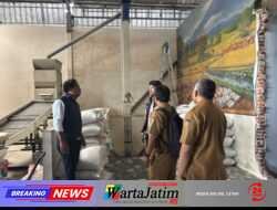 Kawal Kebijakan Bapanas, Satgas Pangan Polres Blitar Kota Sidak Rantai Pasok Beras