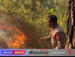 Polres Magetan Bersama Tim Gabungan Tangani Karhutla di Panekan Lereng Gunung Lawu