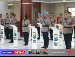 Kapolda Jatim Pimpin Sertijab Kabid TIK dan Sejumlah Kapolres Baru