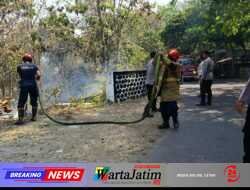 Respons Cepat Laporan 112, Polres Kediri Kota Bersama Damkar dan BPBD Tangani Kebakaran Lahan 2 Hektare di Mojoroto