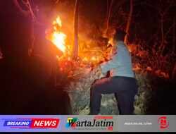 Gerak Cepat Jajaran Polres Ponorogo dan Tim Gabungan Berhasil Kendalikan Karhutla di Pohgading