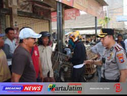 Polisi Bersama Masyarakat : Kapolresta Sumenep Blusukan di Pasar Anom Serap Aspirasi dan Perkuat Kamtibmas